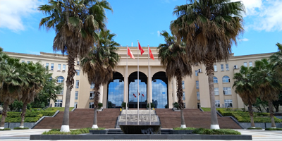 成都文理學(xué)院繼續(xù)教育學(xué)院空乘專業(yè)職業(yè)教育怎么樣？招初中生嗎？